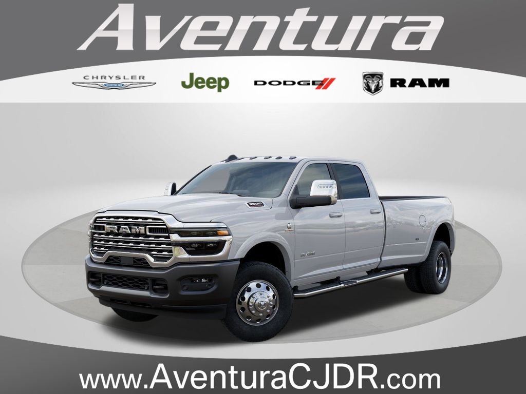 2025 RAM 3500 Limited Crew Cab LB DRW 4WD