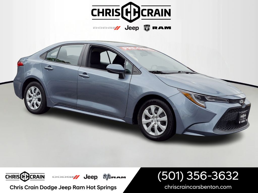 Blue Crush Metallic w/Black Sand Pearl Roof 2022 Toyota Corolla LE FWD Sedan Front-Wheel Drive Continuously Variable Transmission