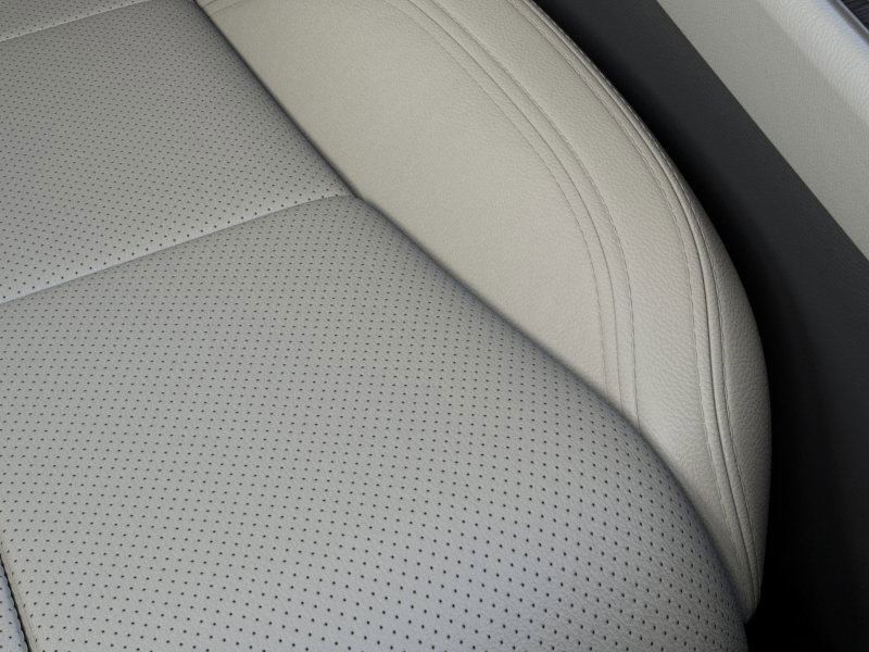 Thumbnail: 2025 Lincoln Aviator - 16