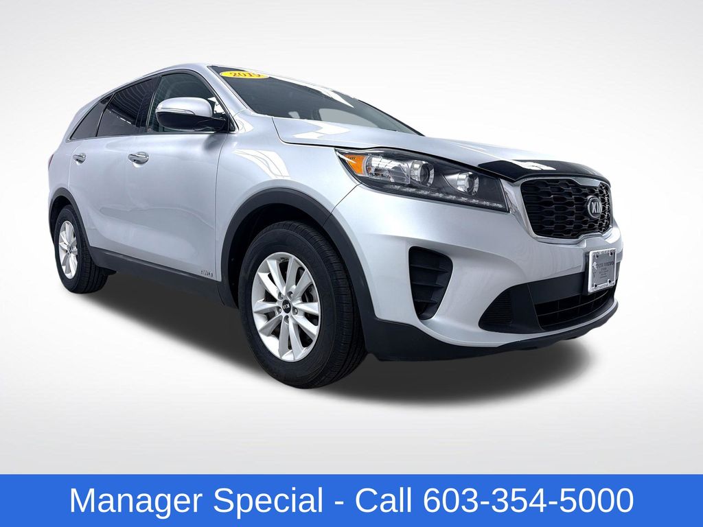 Sparkling Silver 2019 Kia Sorento SUV / Crossover All-Wheel Drive 8-Speed Automatic