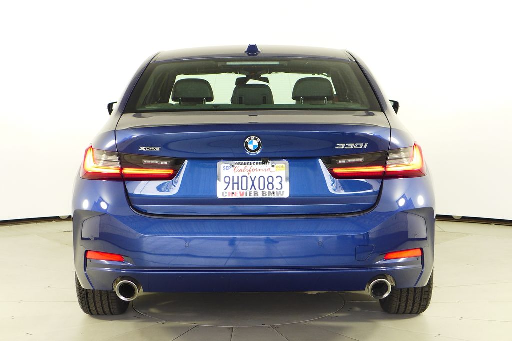 2024 BMW 3 Series 330i xDrive 8