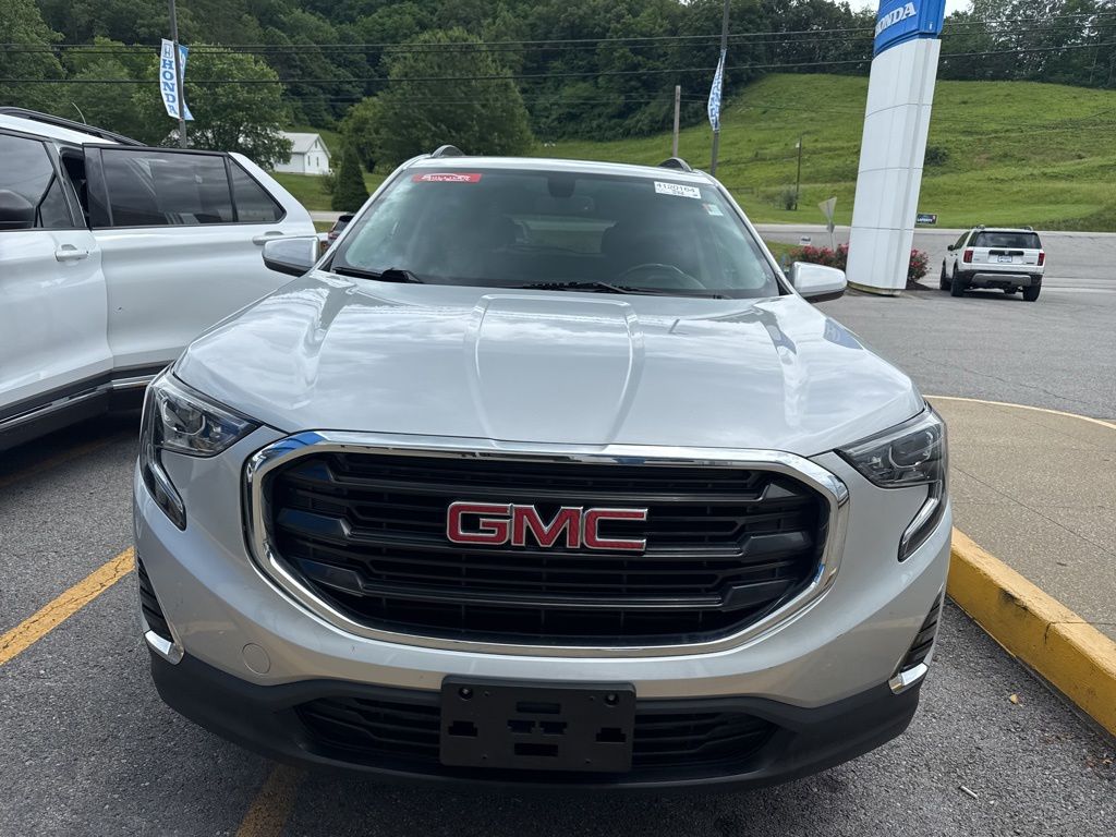 View vehicle photo 3