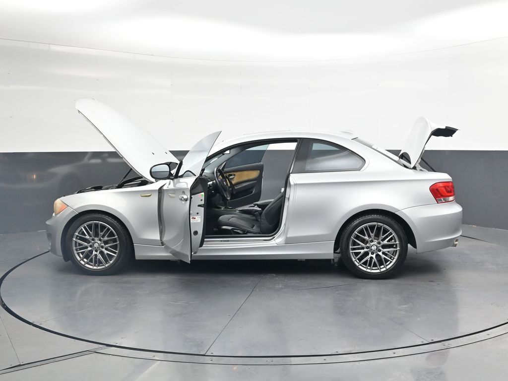 Used 2012 Silver BMW 128i image 39