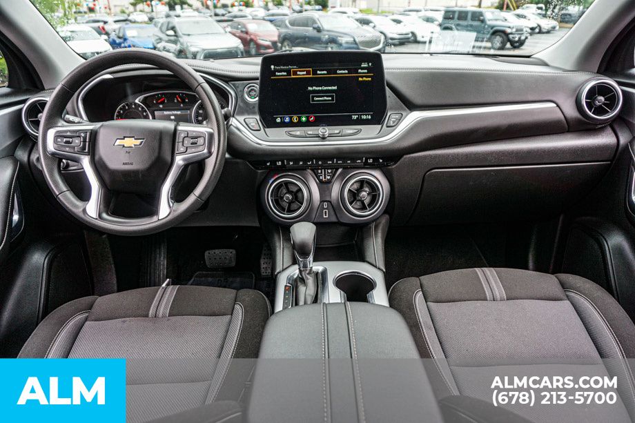 Used 2025 Black Chevrolet LT image 25
