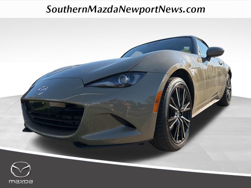 Zircon Sand Metallic 2024 Mazda MX-5 Miata Grand Touring RWD Convertible Rear-Wheel Drive 6-Speed Manual