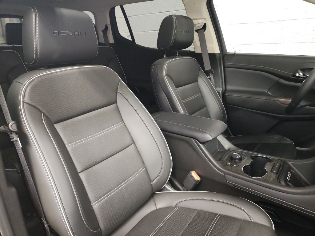 Used 2023 Black GMC Denali image 9