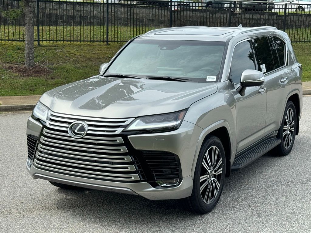 2024 Lexus LX 600 Luxury 10