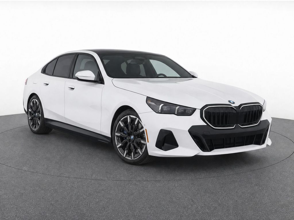 Thumbnail: 2025 BMW 5 Series - 28
