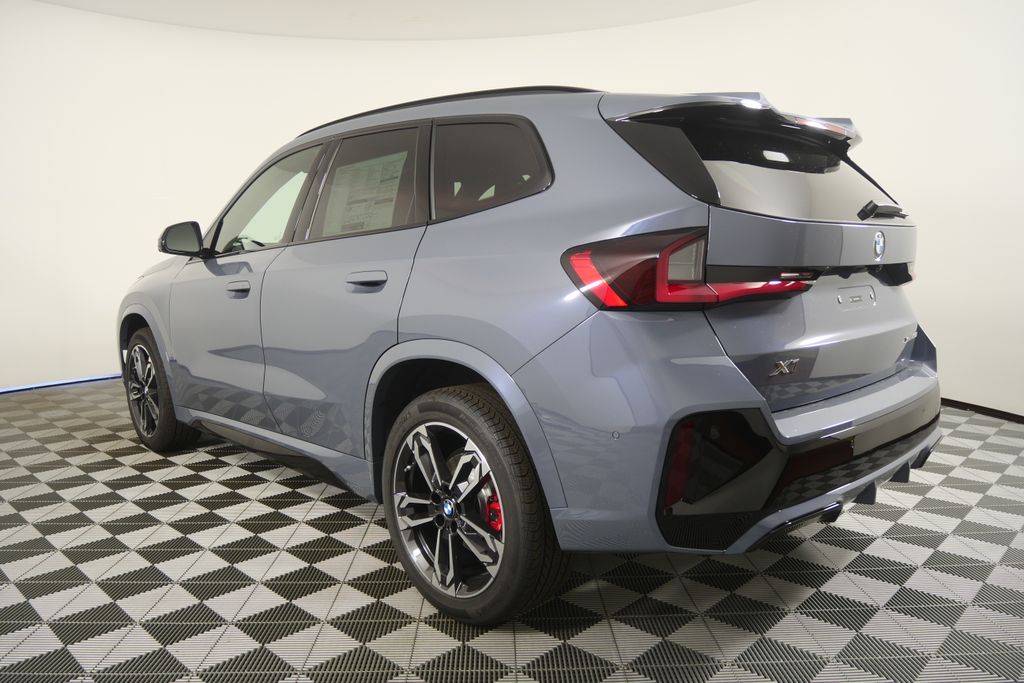 Thumbnail: 2027 BMW X1 - 5