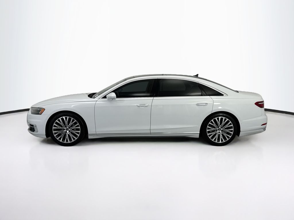 Thumbnail: 2021 Audi A8 - 8