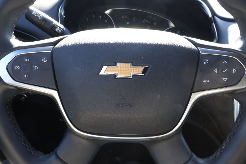 Thumbnail: 2023 Chevrolet Traverse - 19