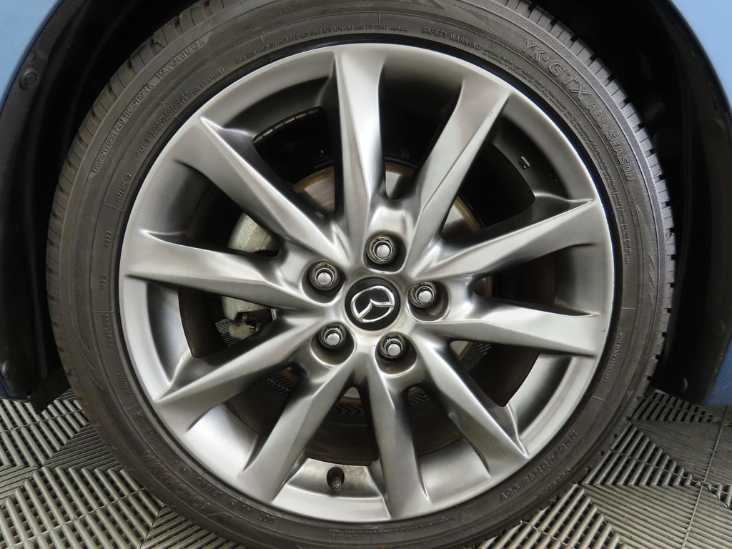 Thumbnail: 2018 Mazda Mazda3 - 30