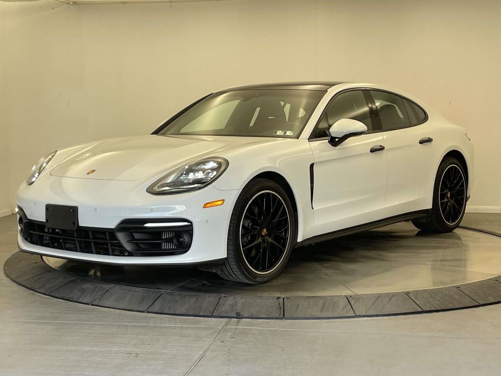 2023 Porsche Panamera 4 Platinum Edition AWD