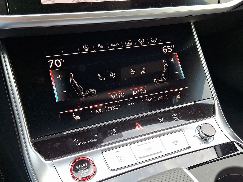 Thumbnail: 2025 Audi S6 - 13