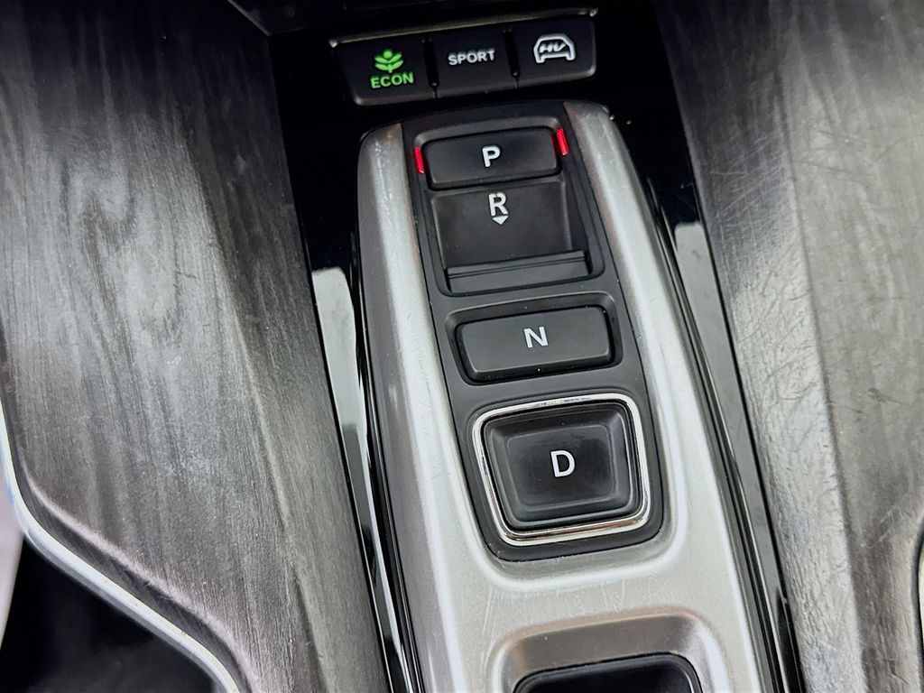 Used Car 2020 Honda Clarity Plug-in Hybrid  Touring For Sale Under $25,000 In Austin, Texas