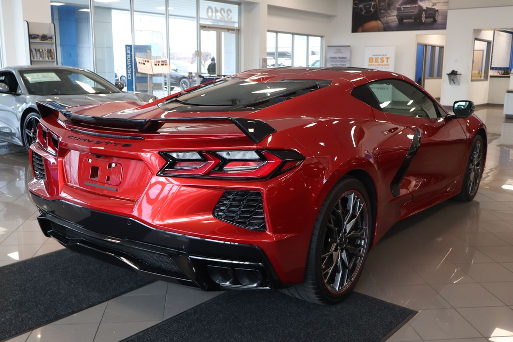 2024 Chevrolet Corvette Stingray 12