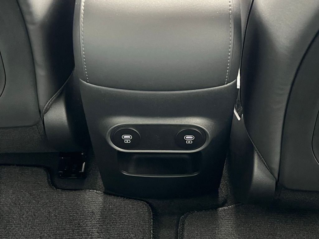 2026 Hyundai IONIQ 5 SEL - 11