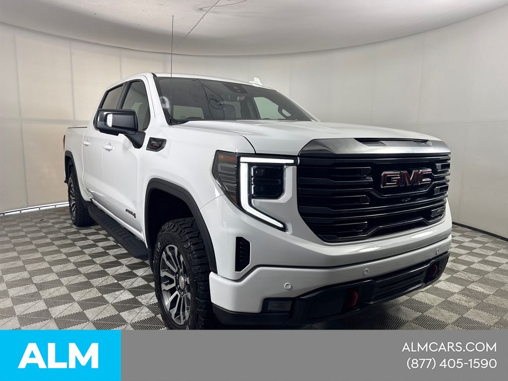 Used 2022 White GMC AT4 image 4
