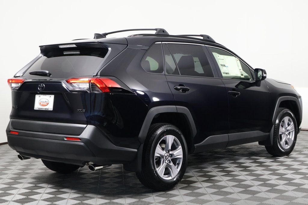 Thumbnail: 2025 Toyota RAV4 - 2