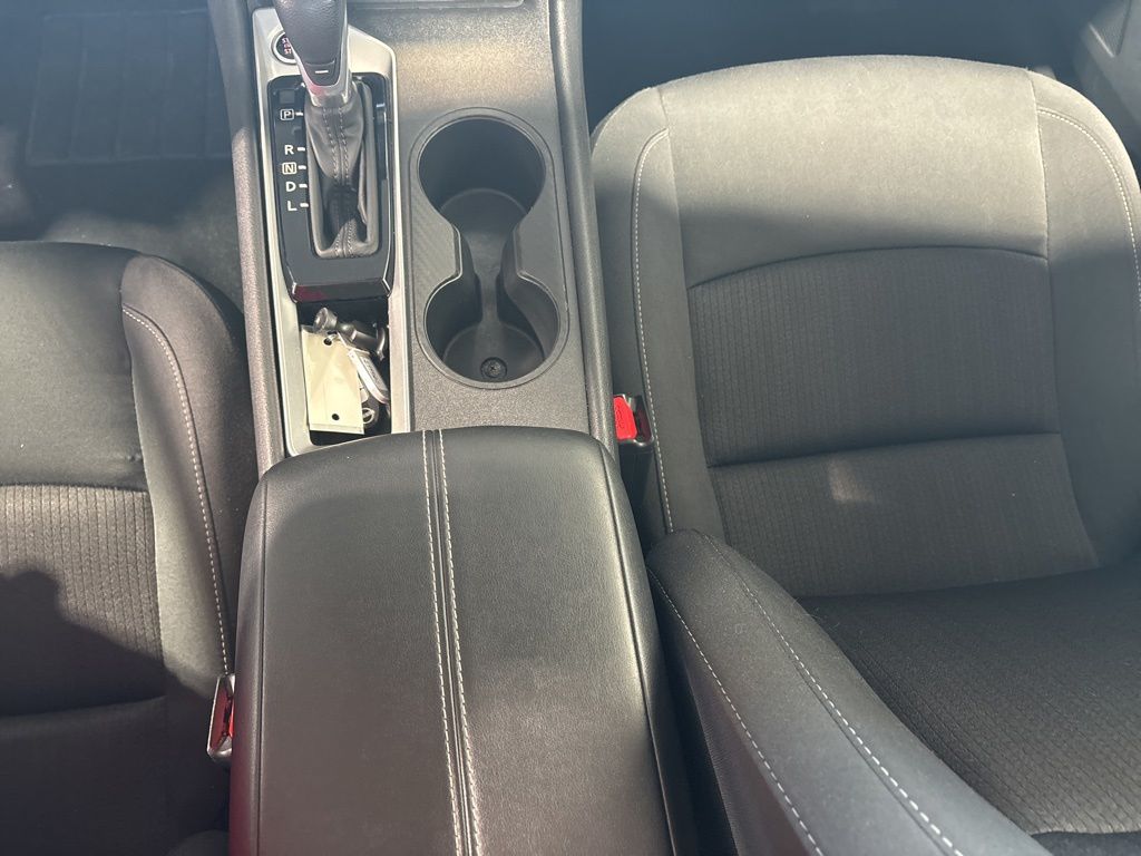 2025 Nissan Altima SV - Photo 13