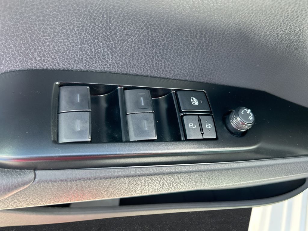 Thumbnail: 2026 Toyota Camry - 13