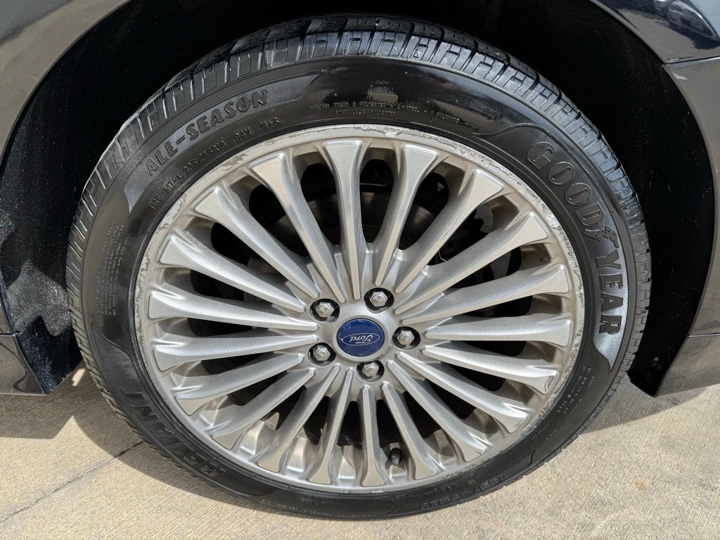 Used Car 2016 Ford Fusion  Titanium For Sale Under $12,000 In Georgetown, Texas