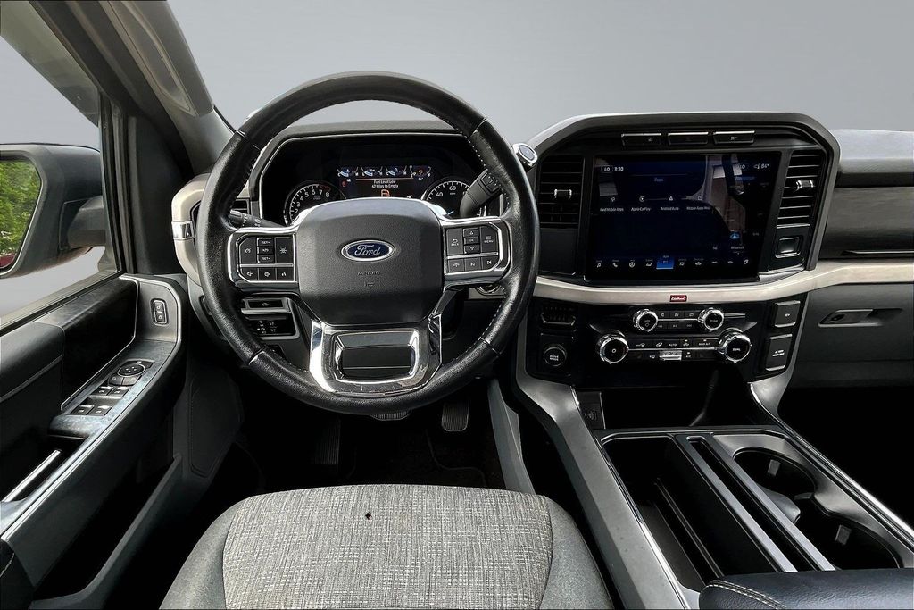 2022 Ford F-150 XLT - 8