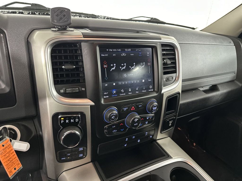 2020 Ram 1500 Classic SLT 23