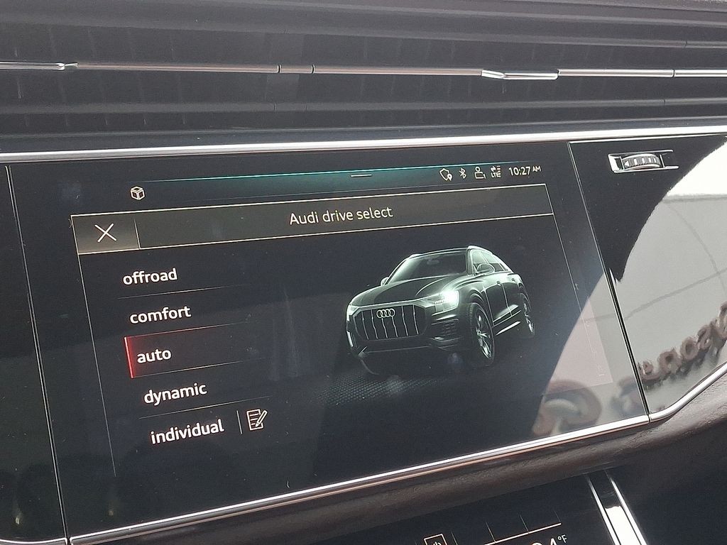 Thumbnail: 2020 Audi Q8 - 25