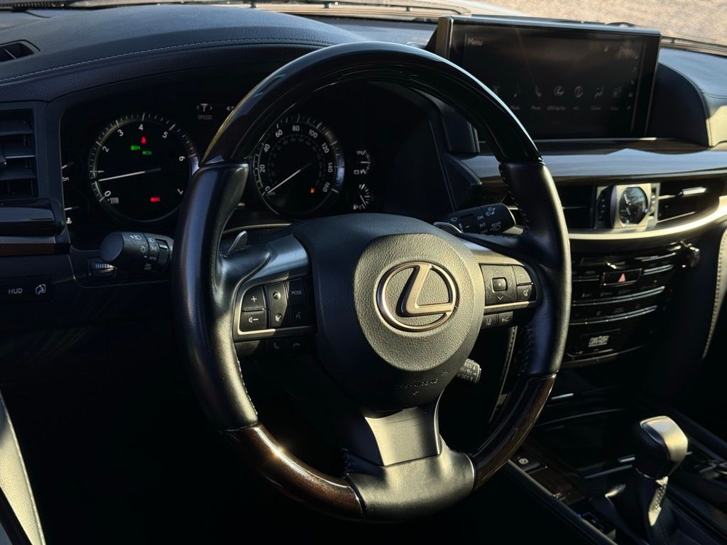 2021 Lexus LX 570 20