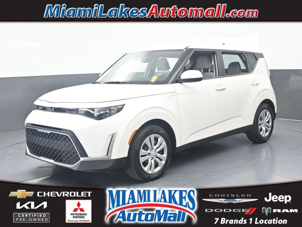 2023 Kia Soul 2.0L LX IVT's photo