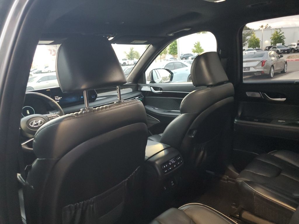 Used Car 2023 Hyundai Palisade  Calligraphy For Sale Under $40,000 In Austin, Texas