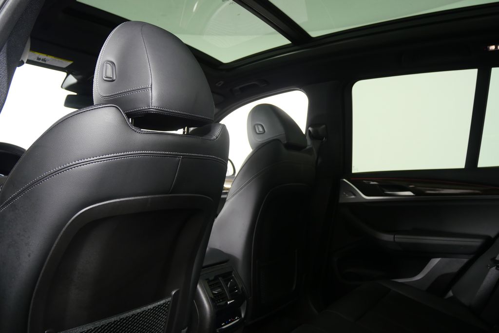 Thumbnail: 2022 BMW X3 - 16