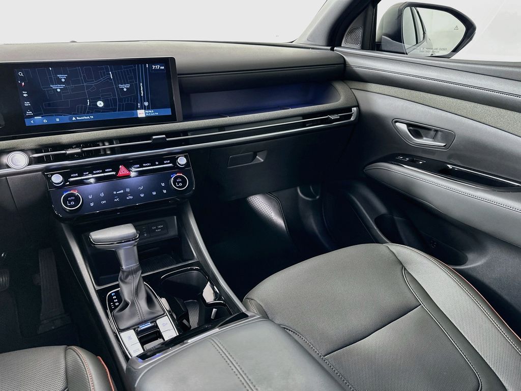 Thumbnail: 2025 Hyundai Santa Cruz - 24