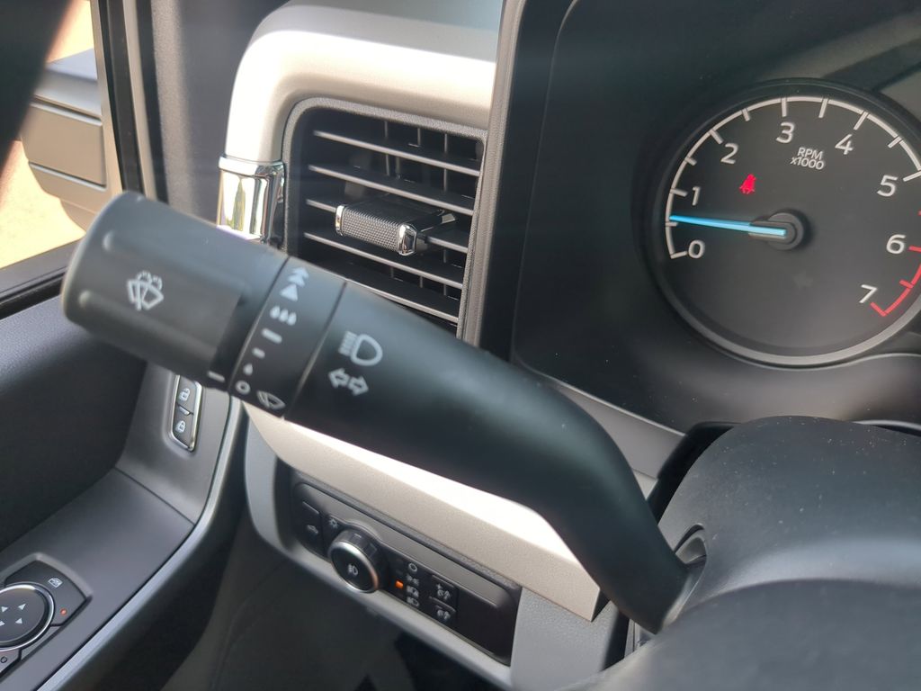 2025 Ford F-250 Super Duty XL