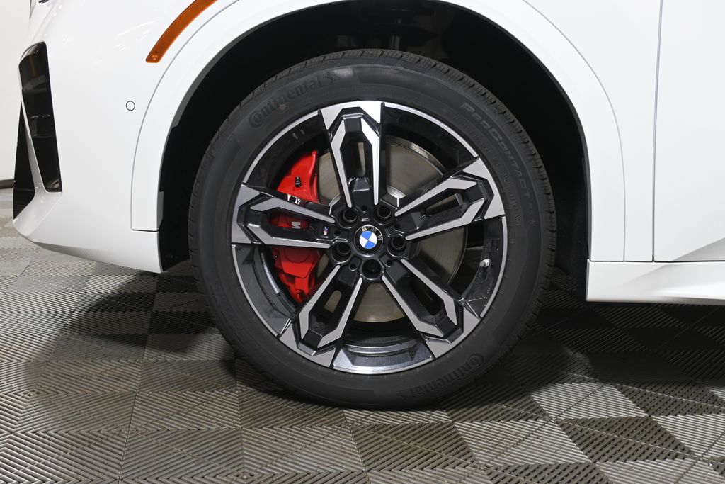 Thumbnail: 2026 BMW X2 - 12