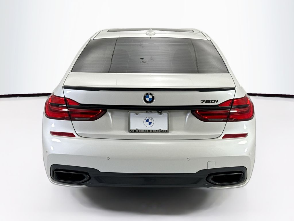 Thumbnail: 2018 BMW 7 Series - 6