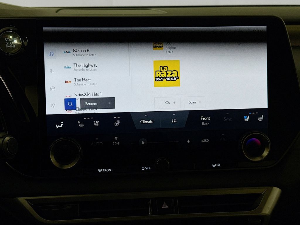 Thumbnail: 2024 Lexus RX - 15