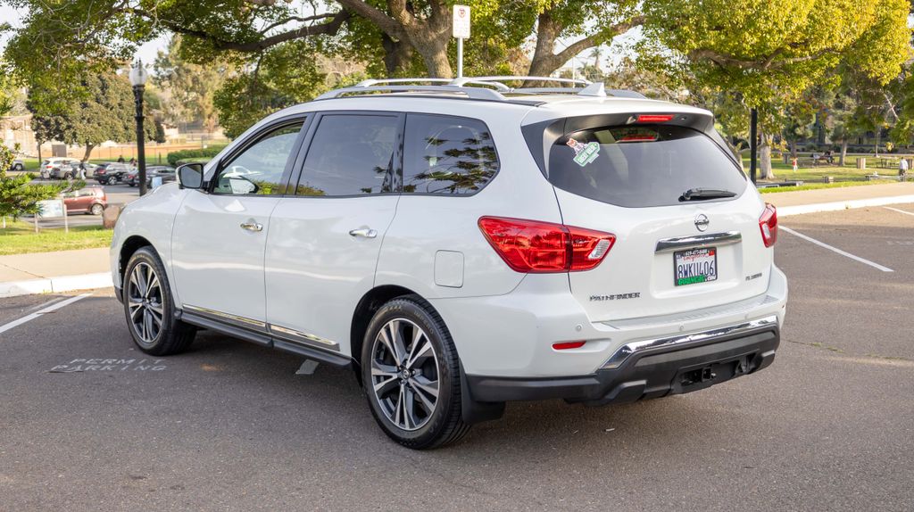 Used 2020 Nissan Pathfinder Platinum 4D Sport Utility