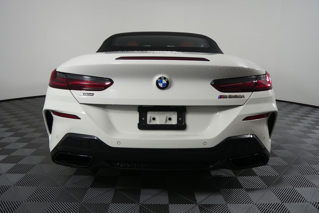 2022 BMW 8 Series M850i xDrive 5