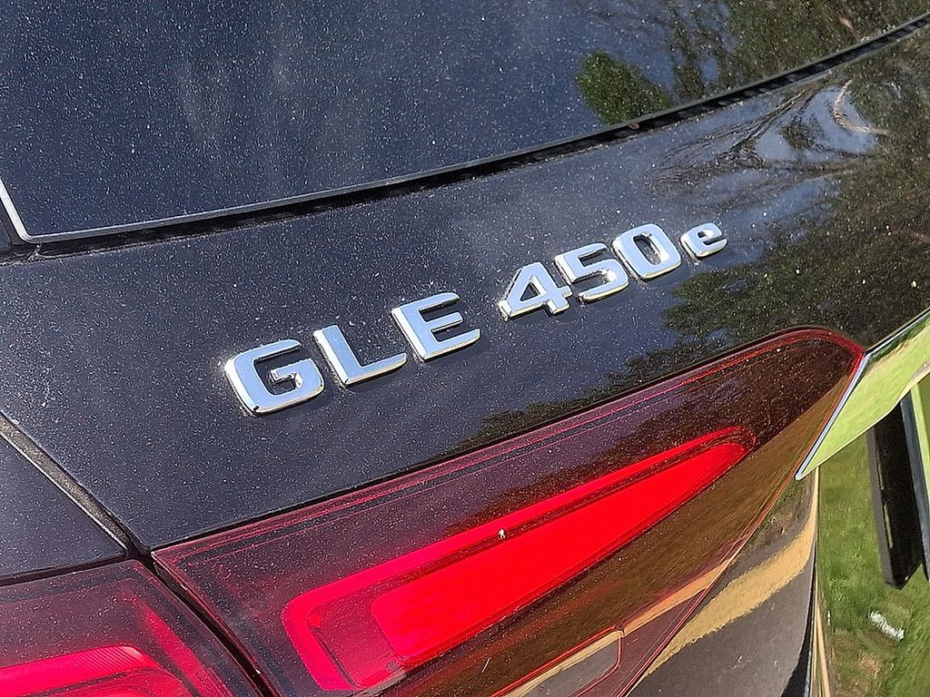 Thumbnail: 2025 Mercedes-Benz GLE - 23