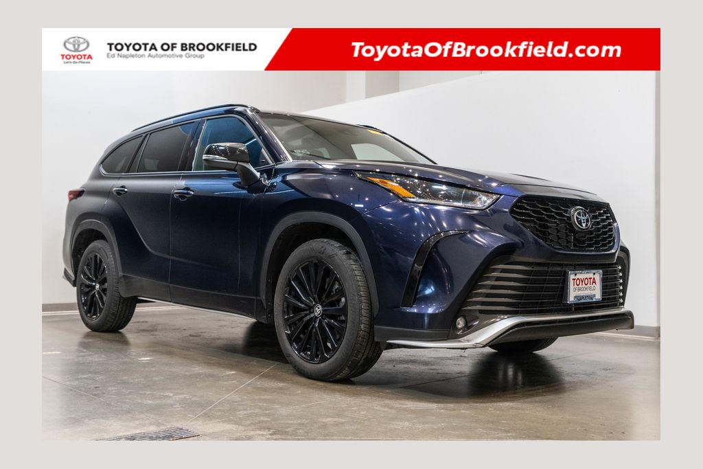 Blueprint 2025 Toyota Highlander XSE AWD SUV / Crossover All-Wheel Drive 8-Speed Automatic