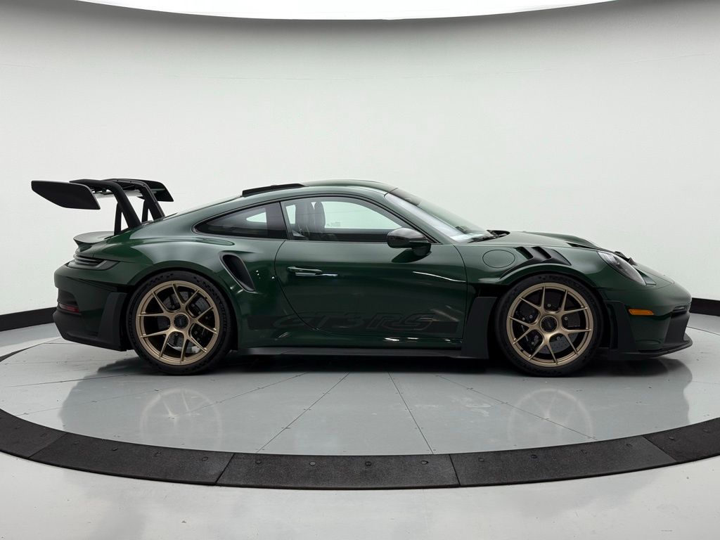 Thumbnail: 2025 Porsche 911 - 6