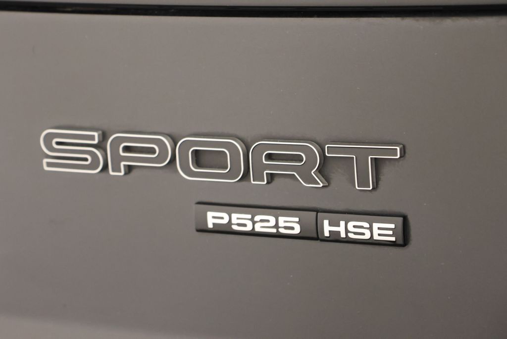 Thumbnail: 2022 Land Rover Range Rover Sport - 9