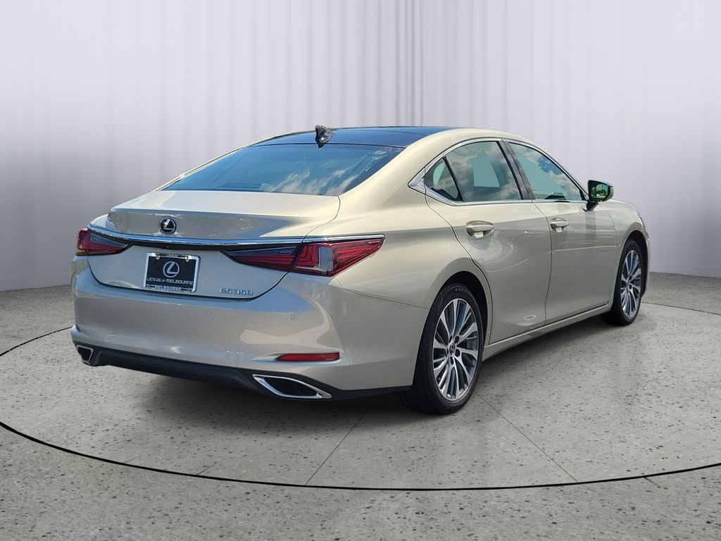 used 2019 Lexus ES car, priced at $29,998