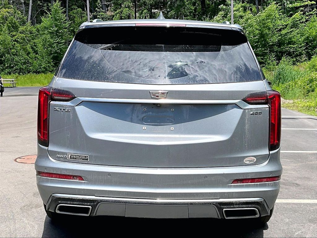 2024 Cadillac XT6 — photo 5