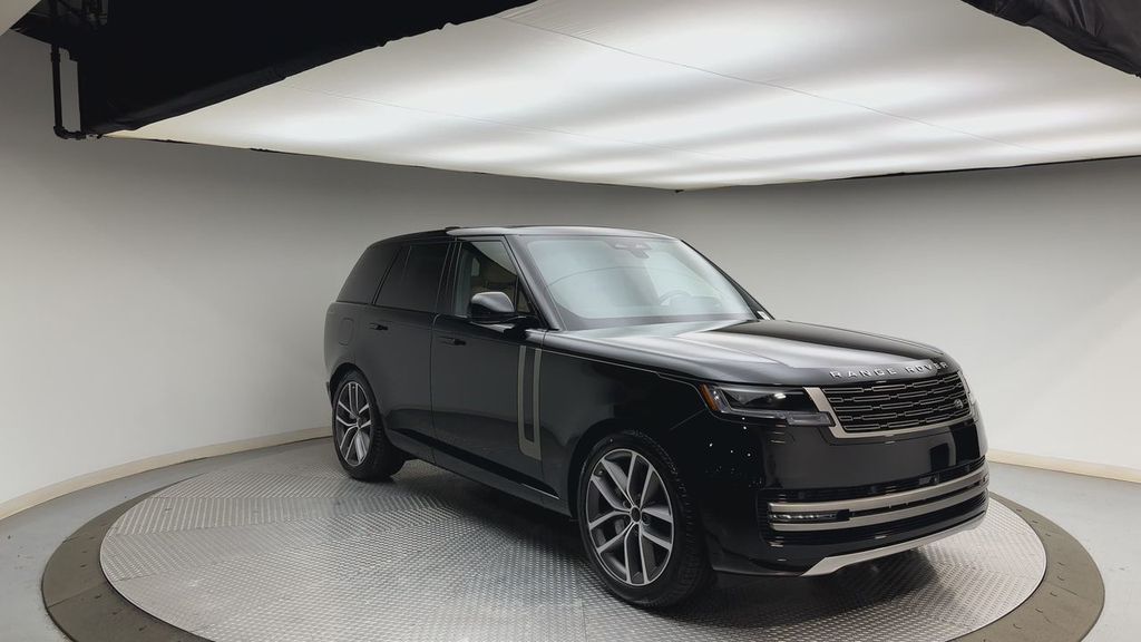 Thumbnail: 2026 Land Rover Range Rover - 8