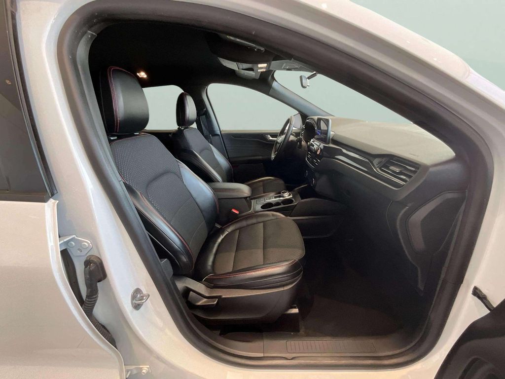 Certified Used 2023 Oxford White Ford ST-Line image 20
