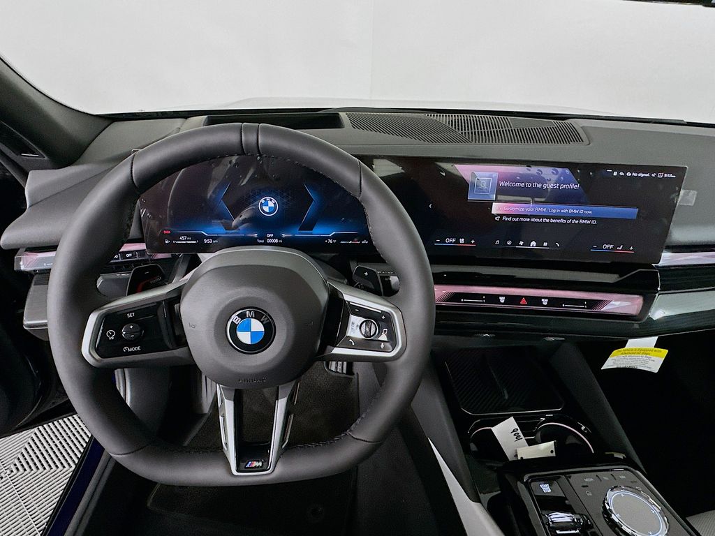 Thumbnail: 2026 BMW 5 Series - 10