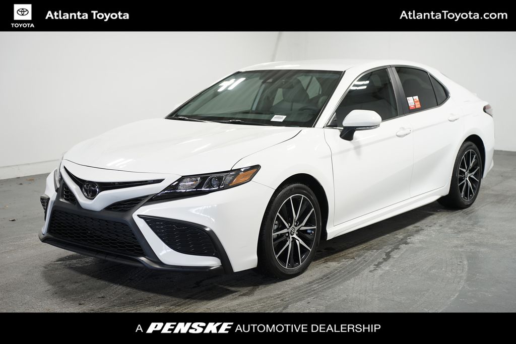 2023 Toyota Camry SE -
                Duluth, GA